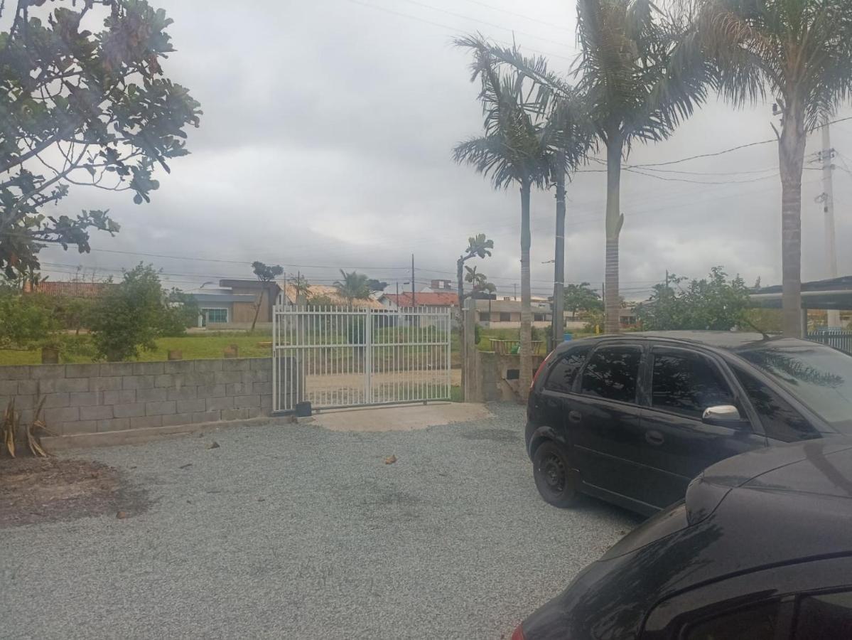 Apartamento com churrasqueira para 6 pessoas Sao Francisco do Sul Exterior foto